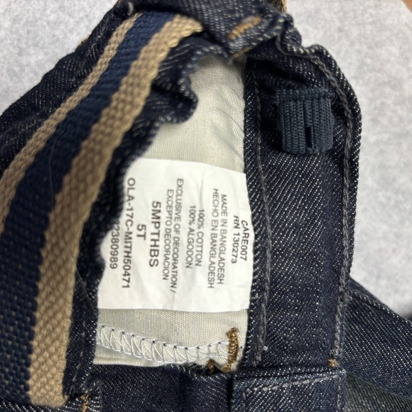 Jean shorts like new with belt - Picture 3 of 3